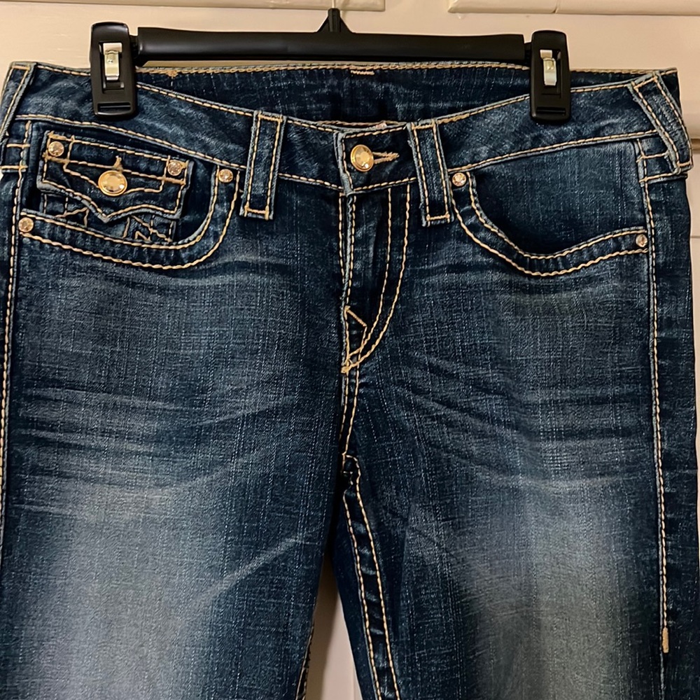 True religion,great condition,Swarovski crystal jeans,very comfortable!